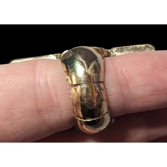 Art Deco Style Glam Black And Gold Stretch Statement Ring Size 6 3/4 - Picture 8 of 16